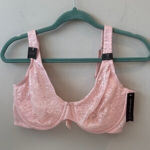 Ambrielle Blush Lace Underwire Bra NWT